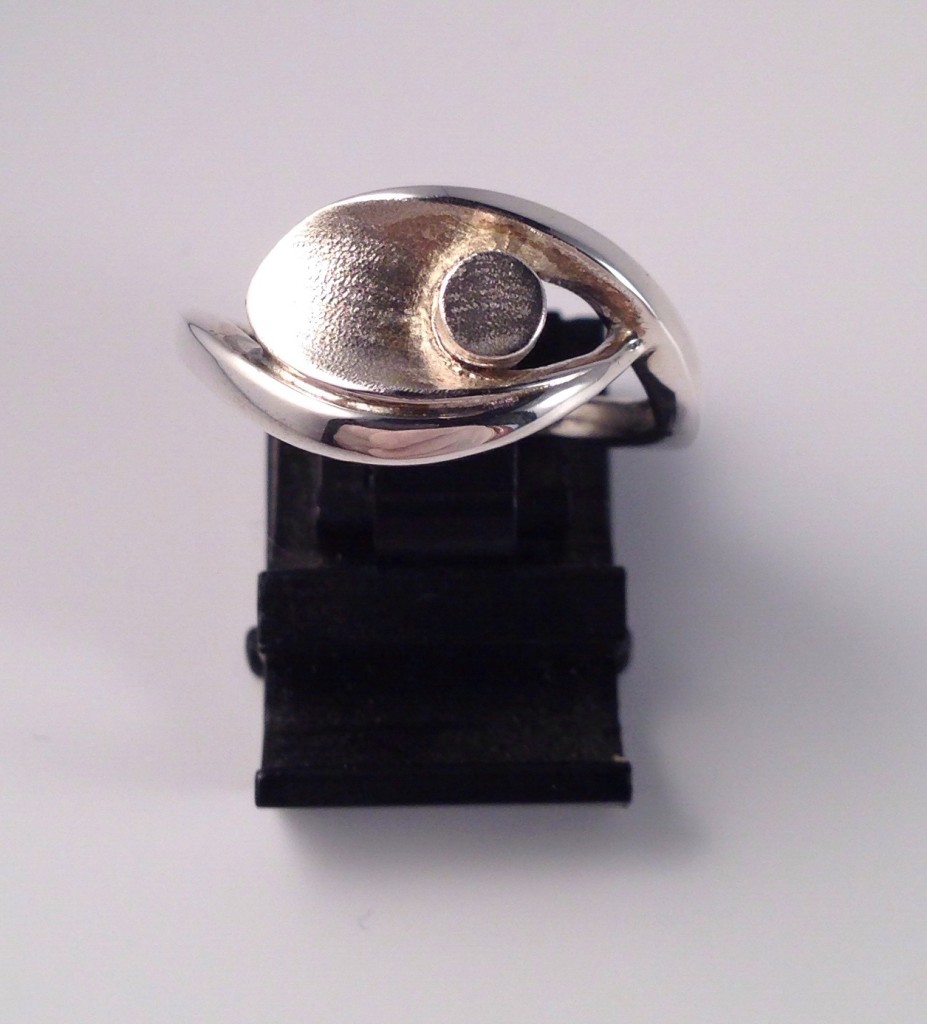 urn zilver ring 1 f1